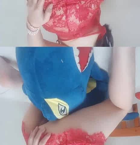 Perfect Ass and Pussy Ride Dinosour so Sexy Cute
