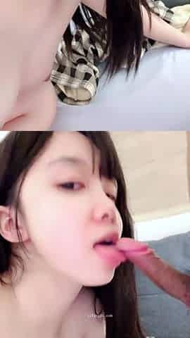 Amateur asian masturbates