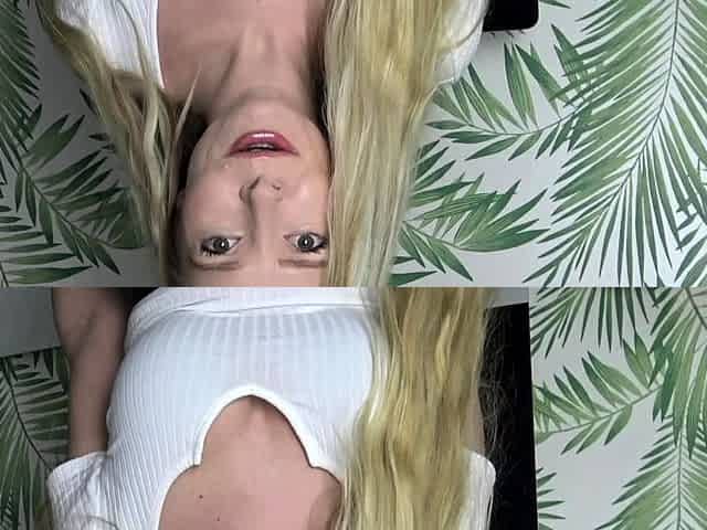 Hot Blonde Solo Toying