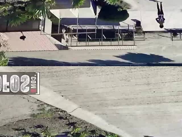 MOFOS - Olivia Austin Takes A Thick Schlong In Reverse Whilst Enjoying The Warm Sun On Her Skin