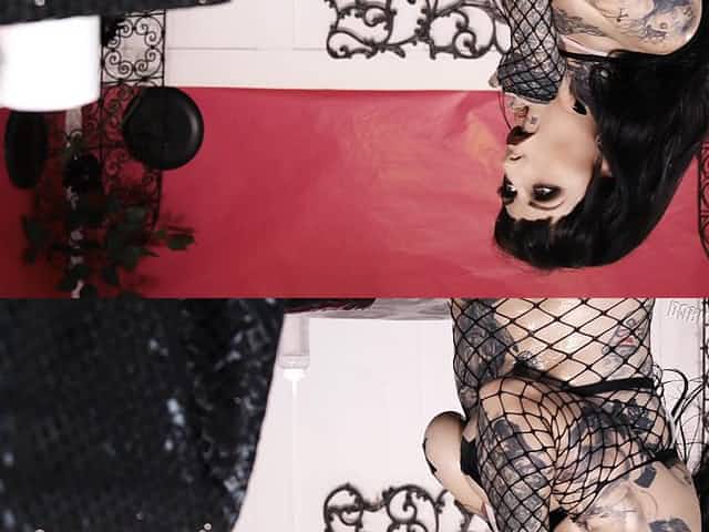 Tattooed goth teen babe Jessie Lee eats cum after a doggy style fuck