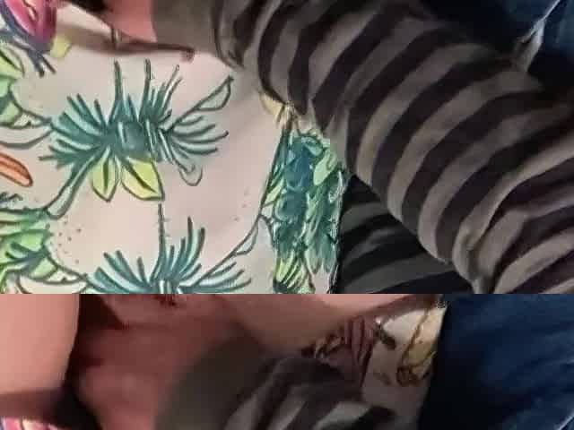 FINGERS MOVE FAST, TWAT SURRENDERS UTTERLY IN RAW PUBLIC PONT OF TIME