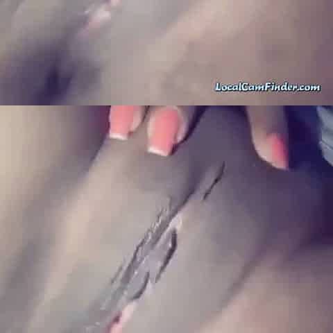Sri Lankan Teacher Kandy Masturbates on Webcam