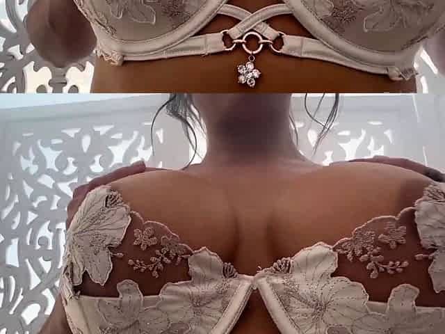 Elke Reese Ass Hoo