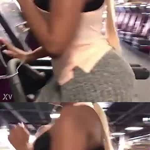 Black chick doing work out