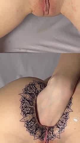 Skinny Sexy White Girl Powerfully Bangs Her Ass with Her Hand
