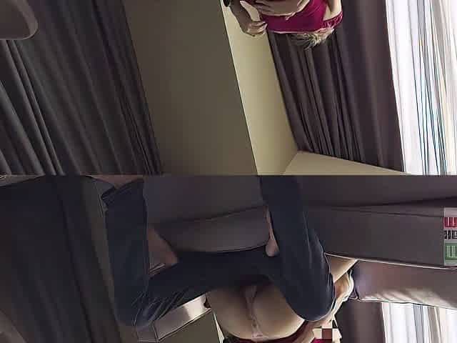 POV Amateur CDMX: Oral pleasure-sex with a red suit and belt on the bed