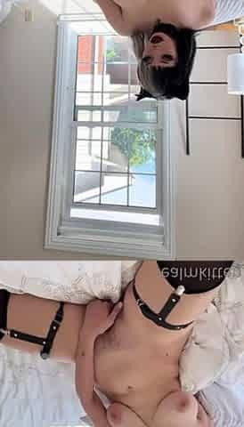 Realkittie Goth Girl Masturbating