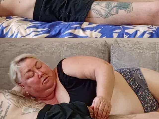 The Morning Started with a Blowjob and Filling My Stepmom's Mouth with Cum