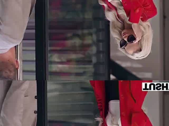 Famous Influencer Elsa Lives Out Her Ass Pumping Fantasies