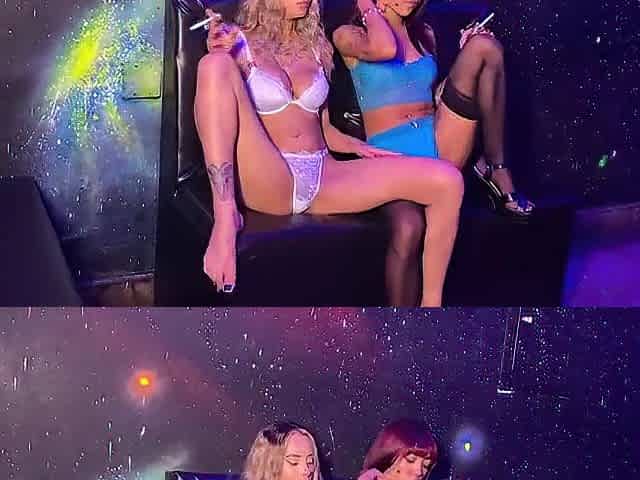 Lesbian babes smokin' and having an climax jointly.