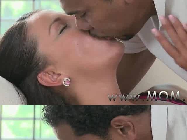 STEP MAMA Aged Wife bangs Large Ebony Dong
