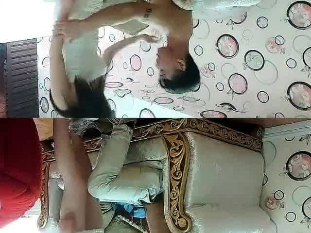 Horny teen amateurs caugh by the hidden cam