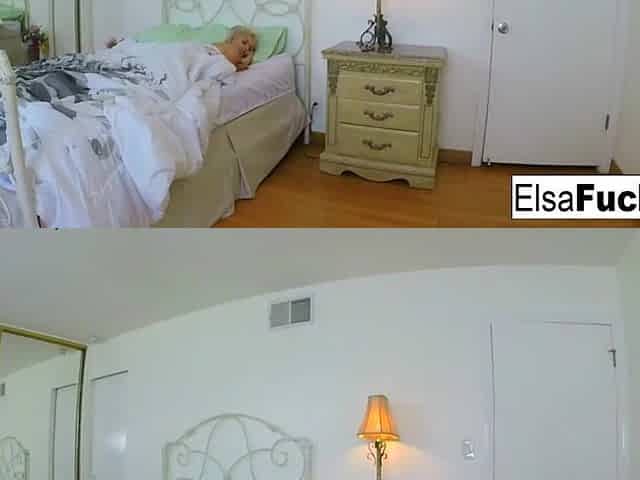 Elsa Jean gets woken up for a creampie