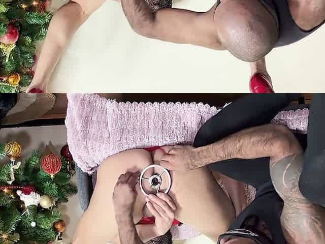 Christmas Special 02 - A Great Anal Expander As A Gift