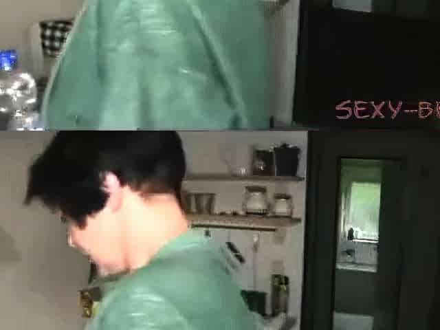 Fisting-Spa mit einer reifen deutschen Amateurin zu Hause -
