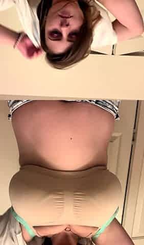 Big boobs webcam slut toys her asshole