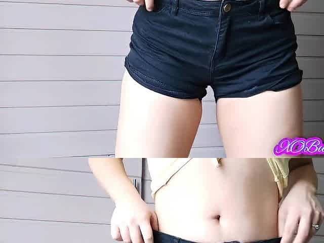 Large beefy juicy farts in ebony short jeans (full 5 mins episode on my Onlyfans)