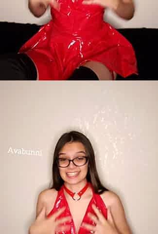Brunette Solo Webcam Masturbation