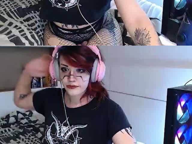 Cute amateur brunette naughty in solo jerking show on camera