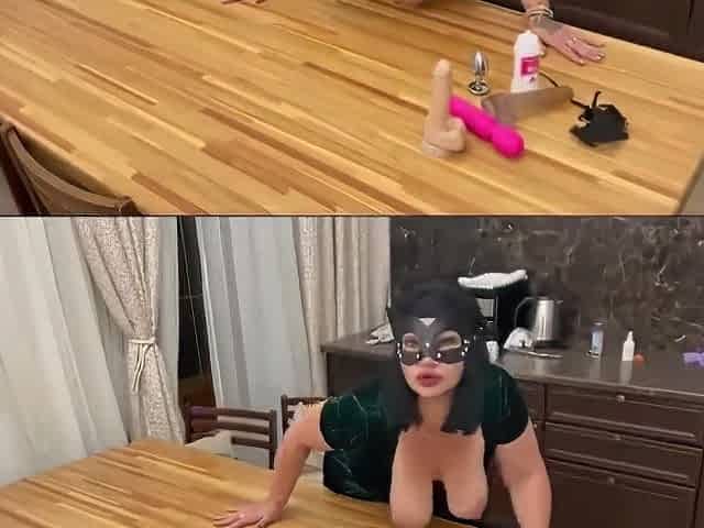 Hawt Dancing and Masturbation of Cunt and Anal on the Table, Large Booty