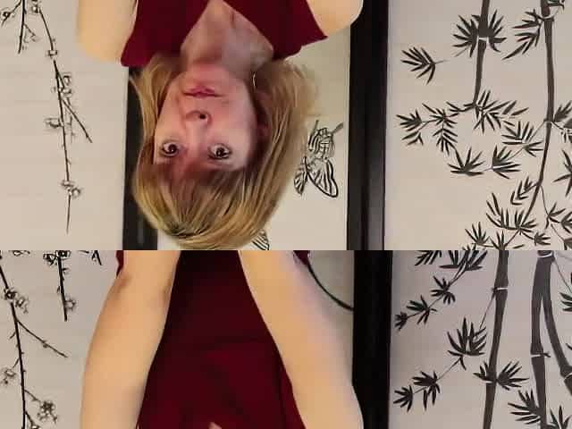 Divorced MILF humiliating striptease video