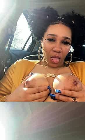 Amateur BJ and fuck outdoors