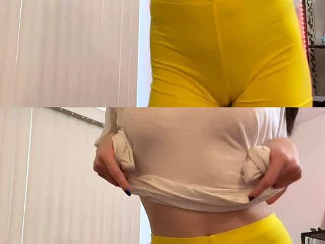Blonde tight pussy babe has solo toy fun
