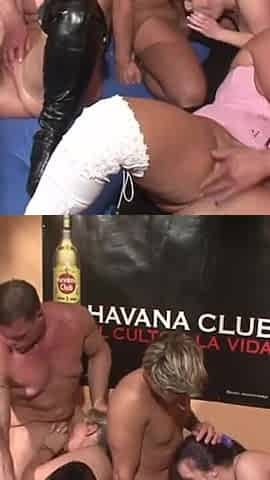 Swingers pussy licking pussy fucking orgy party