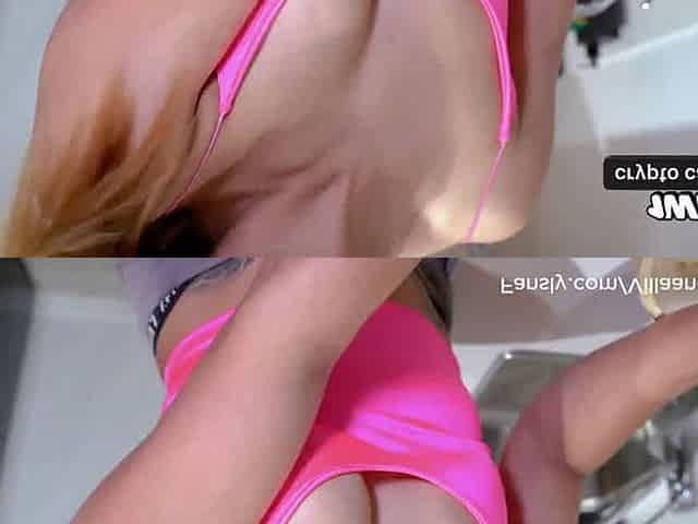 Stepsister popcorn blowjob! The hottest xxx porn!