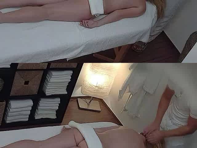 Amateur Blonde Teen Anal Dildo