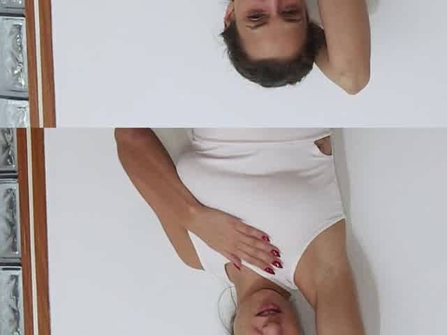 Playing with a Dildo in My Armpits!