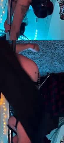Brunette Solo Webcam Masturbation