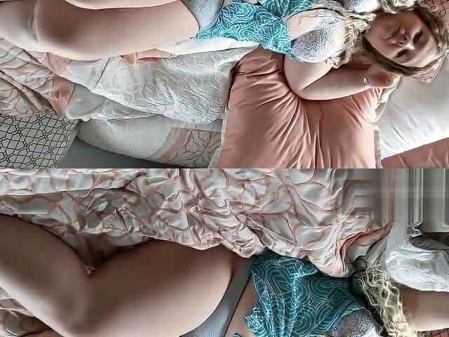 5 real orgasms! Masturbating vibrator and dildo!