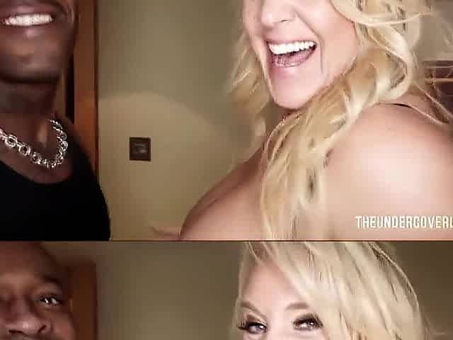 Breasty Aged Cuckold Alexis Golden