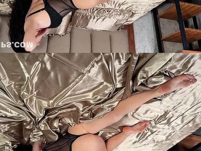 The Beauty Is Lounging In Bed And Inviting You To Her Place