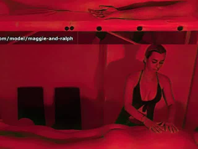 Massage Room Full Body Massage with Full Service Cheerful Ending Red light