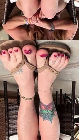 Amateur porn Gives Us Some Foot Fetish Aurora