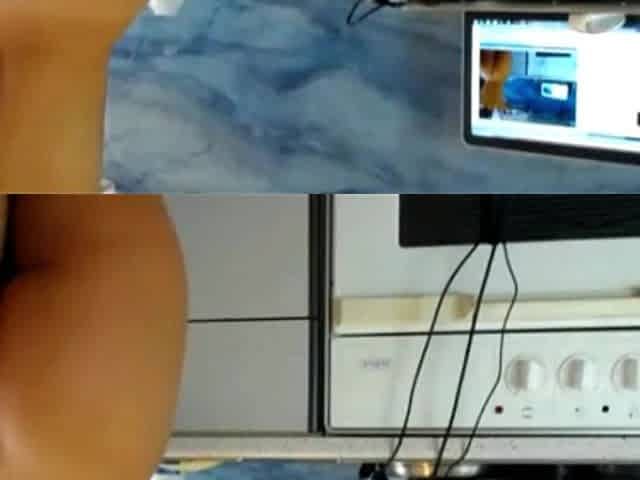 Teen Sexydea Flashing Boobs on Live Webcam