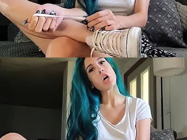 Freya Reign - First Foot Job For a Virgin Role Play