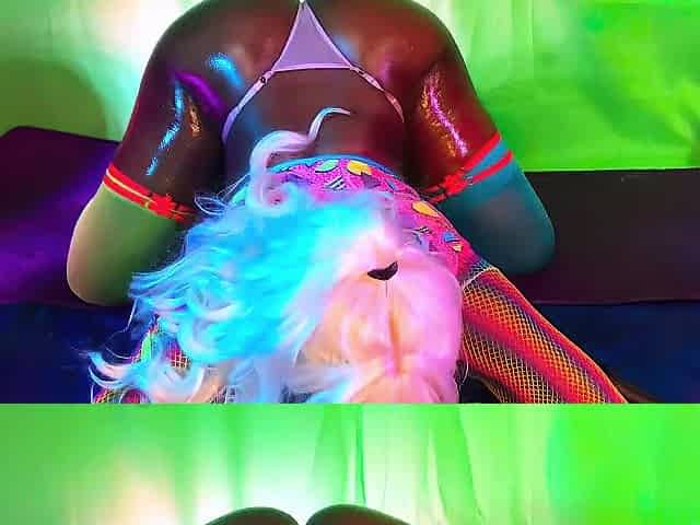 Glamrock Chica At Home Aerobics