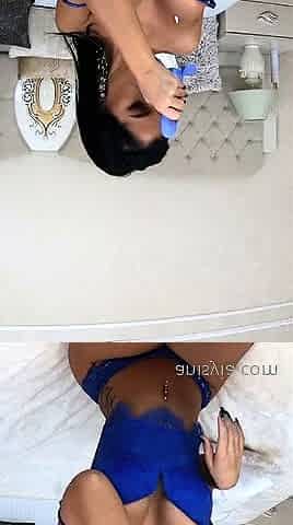 Amateur Webcam Babes Going Solo