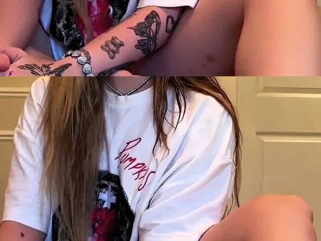 Hot Russian woman sneaks in for a blowjob. Amateur,