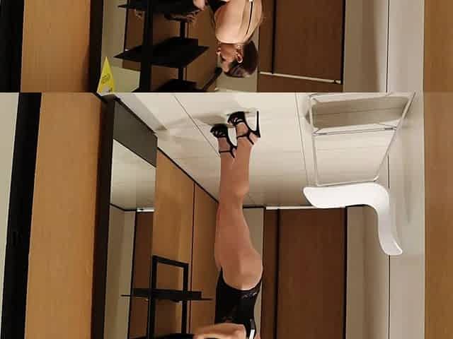 MILF Goes Lingerie Shopping