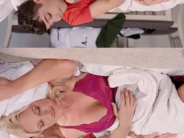 Alexis Malone - Stepmom Sneaks A Creampie On The Couch