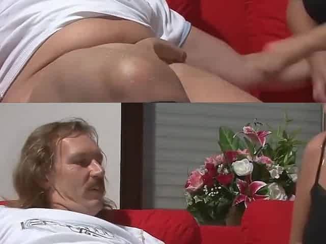 Squeaky Lovebirds Cumshot Dirt
