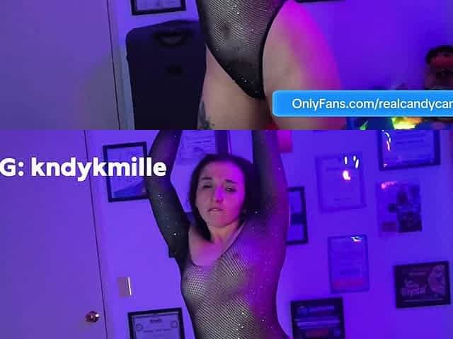 Striptease Ends with Masturbation and Squirting