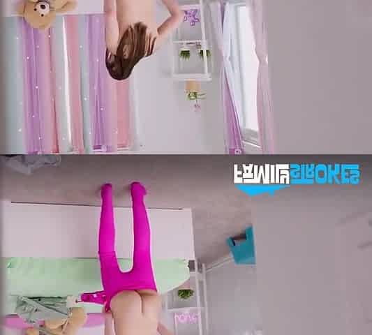 The Peeping Tom Wants To Cum - Julia James