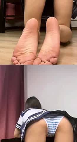 Linsey Dawn solo foot fetish