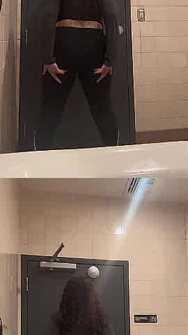 Teacher got Butt for Days